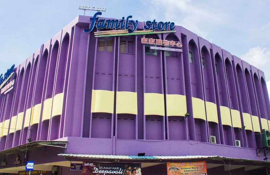 family store klebang
