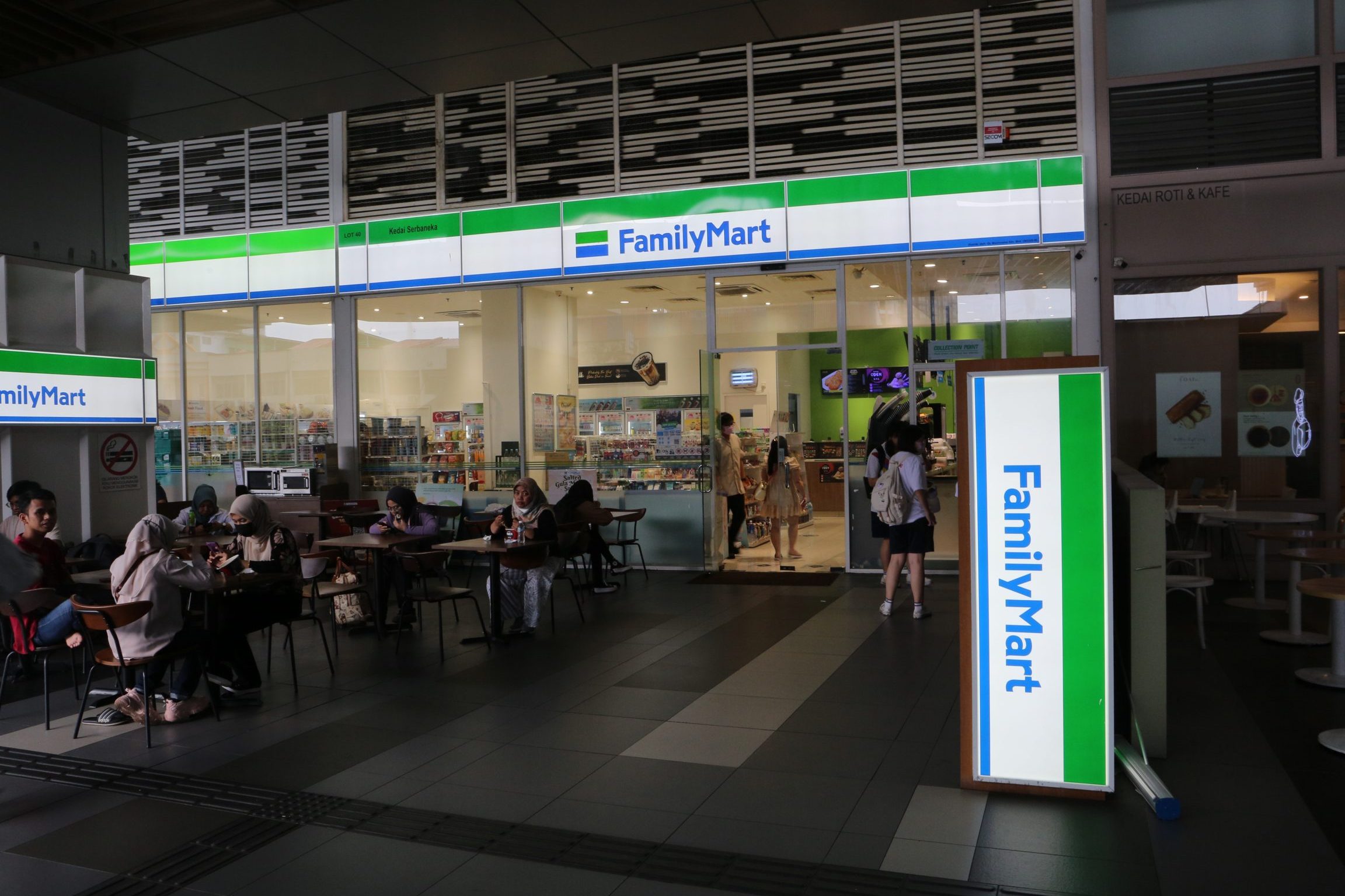 familymart nu sentral 1