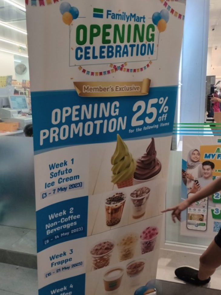 familymart taman tasik indah kluang