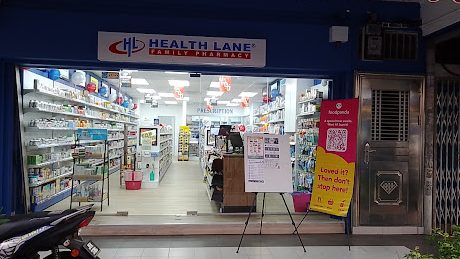 health lane family pharmacy taman tiram baru