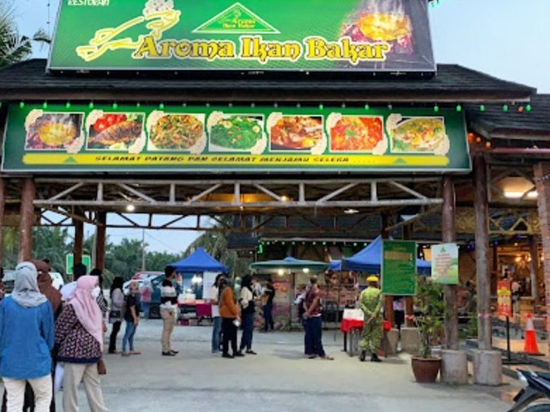 kedai keluarga terunggul di gua musang